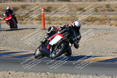 media/Jan-09-2022-SoCal Trackdays (Sun) [[2b1fec8404]]/Turn 11 (935am)/